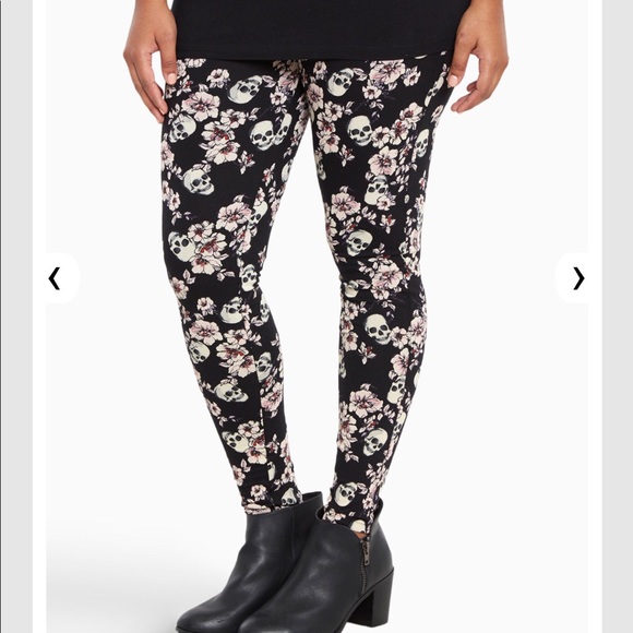 torrid Pants - Torrid Skull Floral Print Leggings